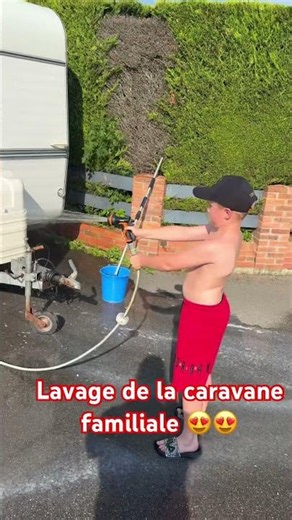 #caravane #vintage #camping #vacances #holiday #bretagne #famille #digue #automobile #pourtoi