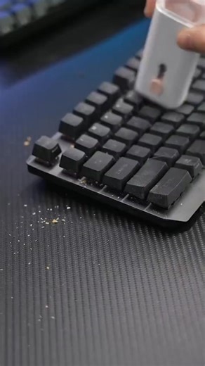 40K views | 識 ¡Decile adiós al polvo y la mugre en tus dispositivos! ✨ Con CleanTech vas a dejar tu celu, teclado y auriculares impecables en segundos, sin rayones ni esfuerzo.  ✅ Limpieza profunda sin dañar ✅ Compacto y fácil de usar ✅ Ideal para todo tipo de electrónicos ✅ Reutilizable y duradero   Pedilo hoy y hacé que todo brille otra vez, envío gratis a todo el país  | Milgenial Paraguay | Facebook