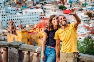 Refractive Lens Exchange (RLE) | LaserCare Eye Center