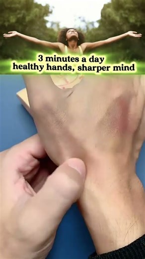 Simple daily hand exercises can boost circulation, reduce tension, and protect your hand health! H