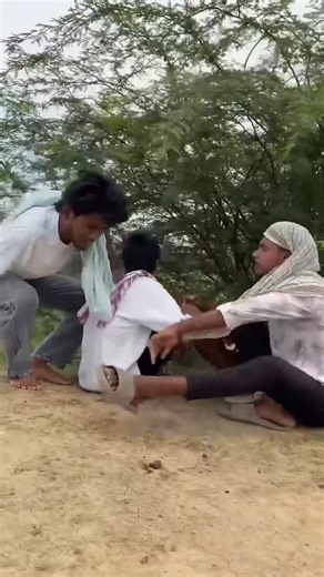 Warning tamilzhan | 100 days work fun 😂😂🔥 #comedy #reels #tamil #tamil #instagram #funnyvideos #reel #trendingreels #fun #tamilnadu #friends | Instagram