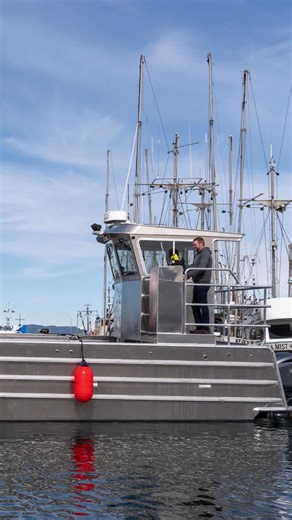 #eaglecraftcustomboats #eaglecraft #eaglecraftboats #landingcraft #38landingcraft #seatruck #workboat #customboat #aluminumboat #boatbuilding #boatdesign | EagleCraft Boats