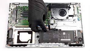 Watch ASUS VivoBook 17 X712 - disassembly and upgrade options on Amazon Live