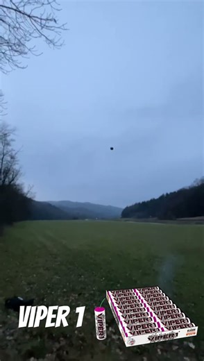 Pyro test: viper 1 under pot #explosion #experiment #pyro #fireworks