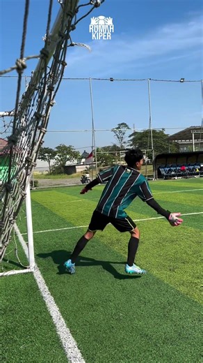 Tutorial 2 Vs 1 Kiper🙌 #RumahKiper #Kiper #Goalkeeper