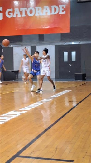 LOSBAÑEZ DRIVING THROUGH THE LANE #IFBL #recreational #Passionrightthere #jtsmanukan #zarks #wilson #fbreels #Smile360DentalClinic | Invitational Friendship Basketball League