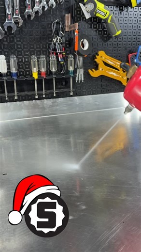 Shop Tool Reviews on Instagram: "The Vaper pressurized sprayer is a great way to apply brake cleaner. Easily re-pressurize with a typical air line. #shoplife #giftguide"
