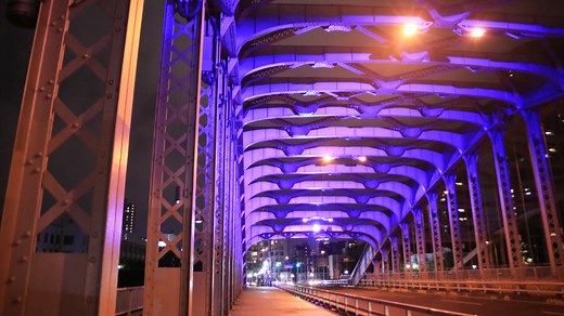 Here's Why Purple Streetlights Are Popping Up Around North Carolina