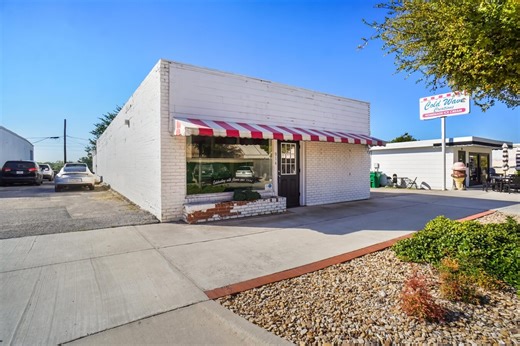 914 Halsell St, Bridgeport, TX 76426 - Century 21 Sue Ann Denton Inc | LoopNet