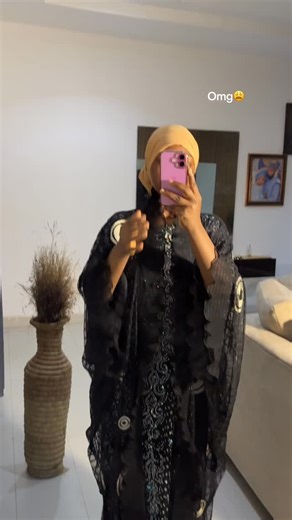 21 reactions | Embrace the beauty and uniqueness of our Arabian gowns Length: 60 #thrift #thriftabayainabuja | Halima Ufedo Yusuf | Facebook