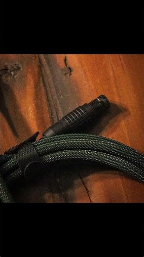 I Built the Best Keyboard Cable #customkeyboardcable #PCsetup #homeoffice #desksetup