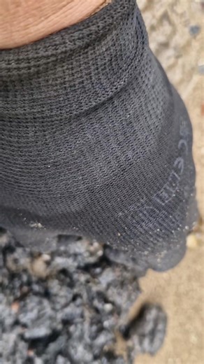 2.1K views · 1.6K reactions | How to find and loose a jetton in 20 in secounds Jetton from the Thames forshore #mudlarking #metaldetecting #london #coins #history #historia #fypシ゚viralシ #reelschallenge #reelsfypシ | Joe R Allen | Facebook