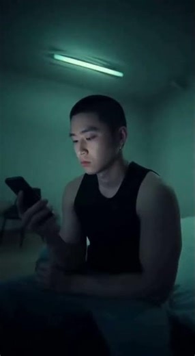 Infinite scroll. Zero growth.