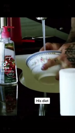#foryou #foryoupage #fyp #xyzbca #arnoldschnitzel #gymmotivation #bodybuilder #eddiehallwsm #richpiana #gymmemes