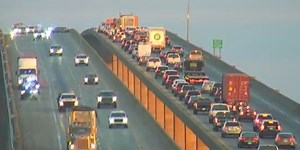 FIRST ALERT: Traffic drags along I-526 in Charleston as delays mount following crash