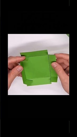 “WOW! Make This Christmas Gift Box in 5 Minutes | DIY Paper Gift Idea 🎄✨”