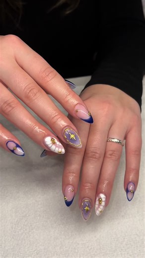 love a blue and gold combo💙✨ Call (360) 210-5918) at QueenBNails to book with me (JACKIE) now :) #portlandoregon#nailtech#nailcontent#gelxnails#acrylicnails#explorepage#viral#nails#portlandnails#pdx#begginernailtech#selftaught#explore#fypage#foryou