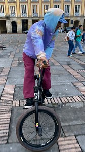 haha shit xd 📹 @oskr_bmx #bmx | Walter Chacon