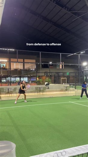 Transitioning from Defense to Offense in Padel