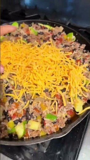 Heres a yummy one skillet dinner recipe! A great way to use... #Shorts #myeverydayordinarylife