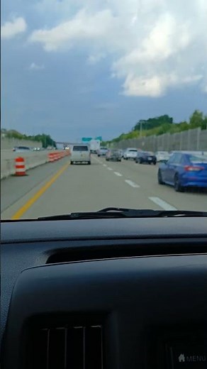 AN UNUSUAL SIGHTING 80'S CHEVY ASTRO VAN #shorts #chevrolet #van #astro #rare