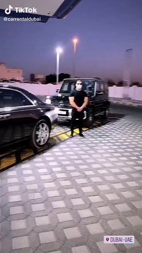 Luxury Car Show in Dubai with Flexible Motor Contracts