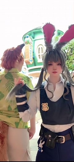 ジュディホップスコスプレ: 可愛いすぎる🦊しっぽとウィッグ作り方