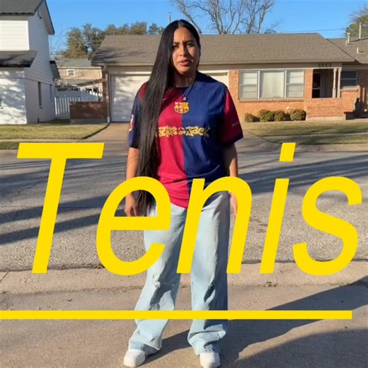 Devoré - Eztigreykathy Lyric Video