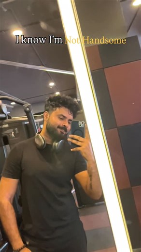 Seno Krish on Instagram: "Tag your Angel 😻🤌🏻 . #love #asthetics #trending #reelsinstagram #instagram #instadaily #trendingreels #lovebites #angel #king #romance #instalike #insta #reels #instagood #fyp #explore #songs #senokrish"