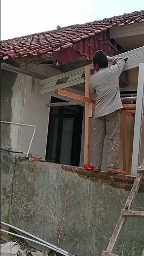 how to install a light steel mini canopy fascia....