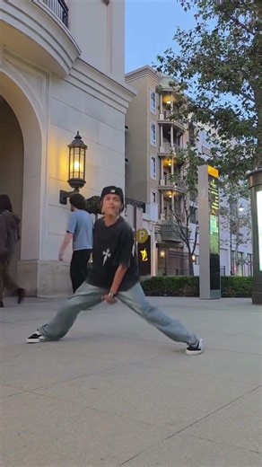 Left Right Left Right Dance Trend | Two - bbno$ (Viral TikTok & Reels Dance)