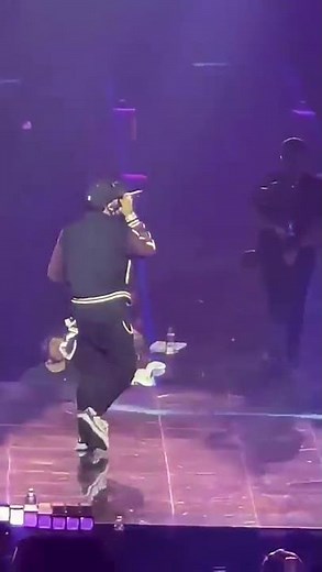 Anuel AA, (En Concierto) - La LLevo Al Cielo _New Jersey