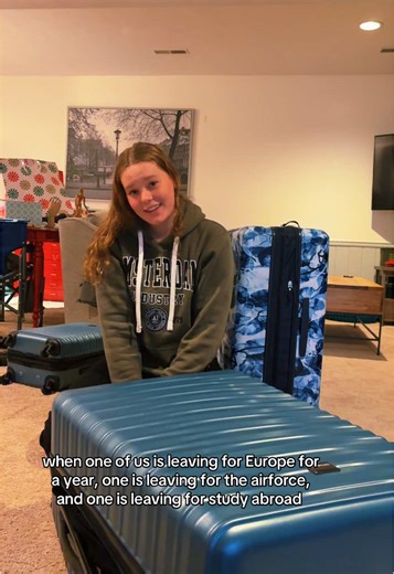 Adventures of Best Friends Studying Abroad in Europe