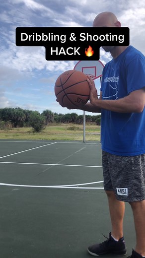 Try it out 💯 #basketball #handles #dribble #gethandles #handlegeek #basketballtrainer #basketballmoves #basketballplayers #basketballcoach #ballislife #nba #basketballdrills #basketballworkout #crossover #crossovers #bball #baller