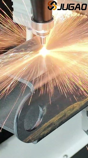 Unveiling the JUGAO Heavy-Duty Laser Tube Cutting Machine