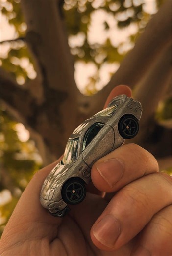 Custom Mazda RX7 Features and Modifications