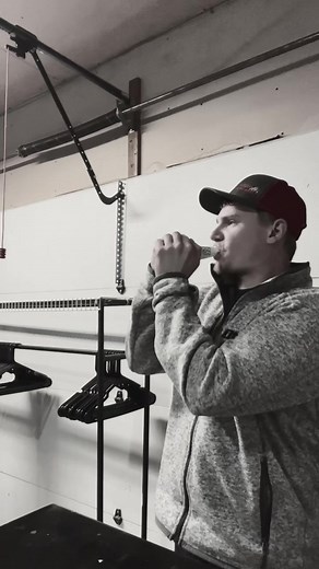 “Contest callers can’t call geese” #GooseCalling #Waterfowl #Foryoupage #Fyp #DuckCalling #ContestCalling #GooseHunting #DuckHunting #Moltgear #Hunting #