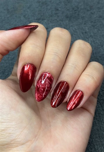 Strawberry Nail Art Tutorial: DIY Guide