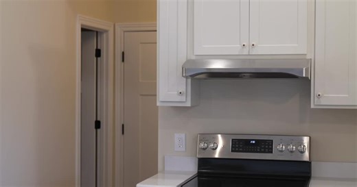 More homes hit the spring market while mortgage rates increase