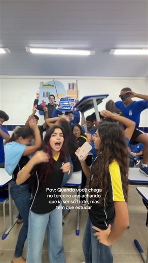 Vídeo de Beca do Beco (@becadobecoo) relacionado a torete