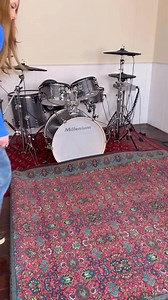 I love my new studio desk and rug from thomann.music 🔥🔥🔥 Desk is Thomann Studio Table XL Wood And rug is Thomann Drum Rug Oriental Bright ✨ #drummergirl #drums #thomann #thomannmusic #musicstudio #drummergirl #femaledrummer #femaledrummers | Jessica drummerr