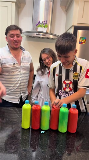 Ordena los colores con 2 movimientos parte 2#usa #challenge #grevilchema