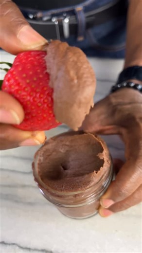 Javant’s Healthy Vegan Recipes on Instagram: "Recipe: Tap Here ⬇️ HV Nutella PREORDER MY MAKE YOUR OWN COOKBOOK! COMMENT: “COOKBOOK “ or go to: makeyourowncookbook.com Make Your Own includes 120+ minimally processed, oil-free, wheat-free, sugar-free, plant-based recipes. With sections including staples, breakfast, soups & salads, sandwiches, high-protein, mains, and of course desserts! All accompanied by beautiful photography and health information, that will empower you no matter where you are 