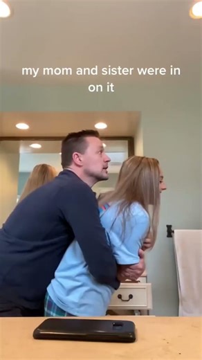 Pulled a harmless prank—no drama, just good vibes 🤪 #viral #Prank #fyp #Funny #funnyvideos