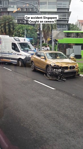 SG Road Vigilante: Shocking Car Accident Near Siglap, Singapore - Caught on Camera