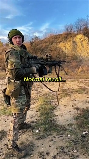How Soldiers Control Recoil Like This #technique #mindblown #army