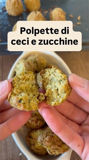 Polpette di ceci e zucchine con il Bimby #ricetta #tm7 #tm6 #tm5 #tm31