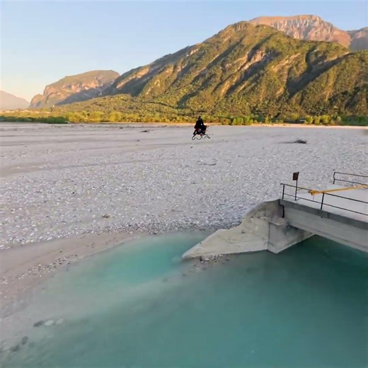 Flying real Hoverbike solo above deserted alien worlds #flyingmotorcycle #hollywood