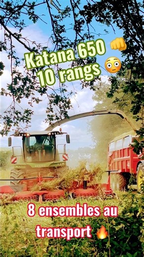 Fendt Katana 10 rangs 👊 et 8 bennes à l’ensilage 🌽 #farming #agriculture #youtubeshorts #fendt #JD