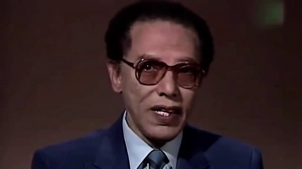 وانت ماشي في مصر - أغنية هاني شاكر الوطنية